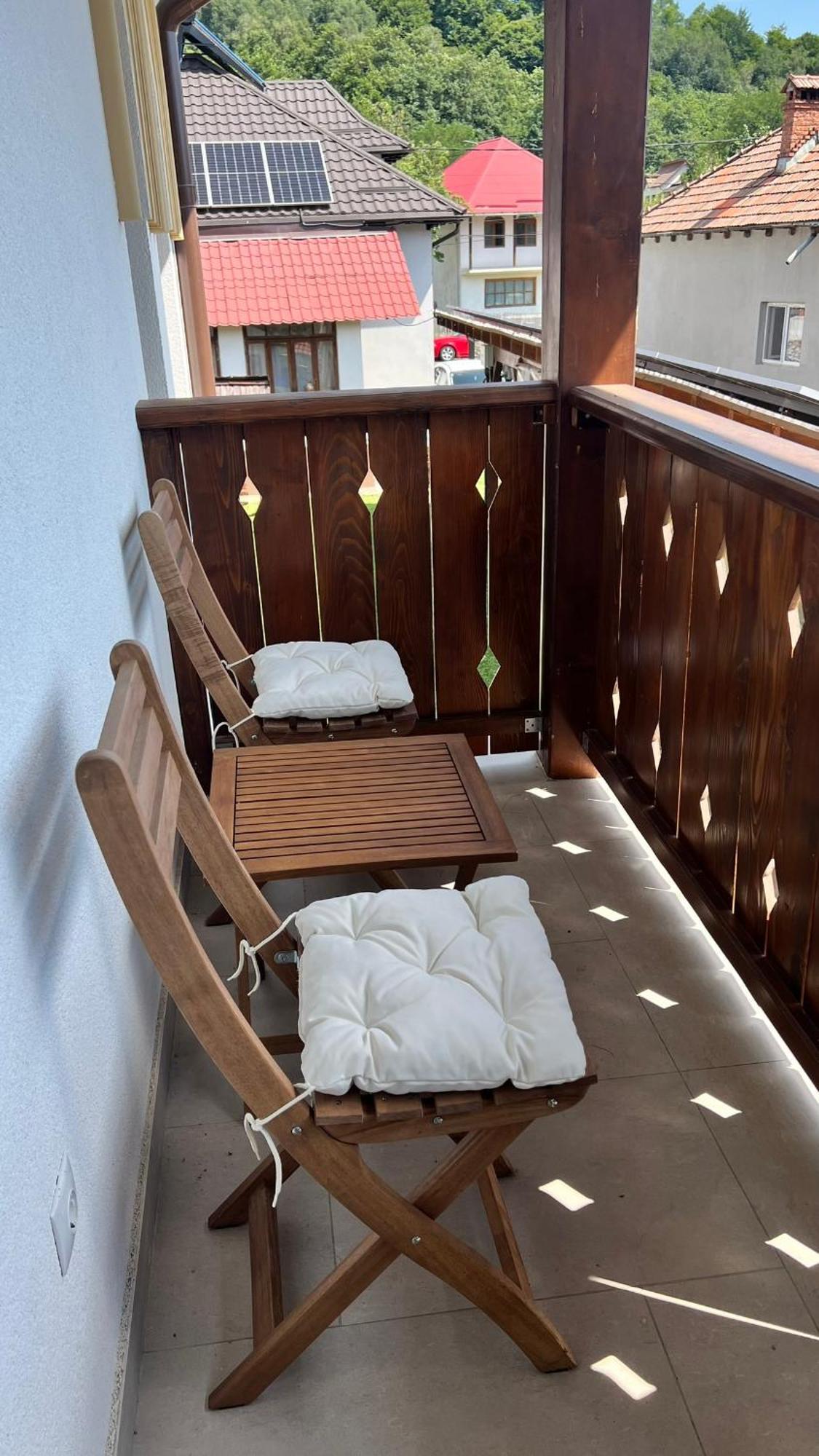 Casa Tudorescu Horezu Exteriör bild